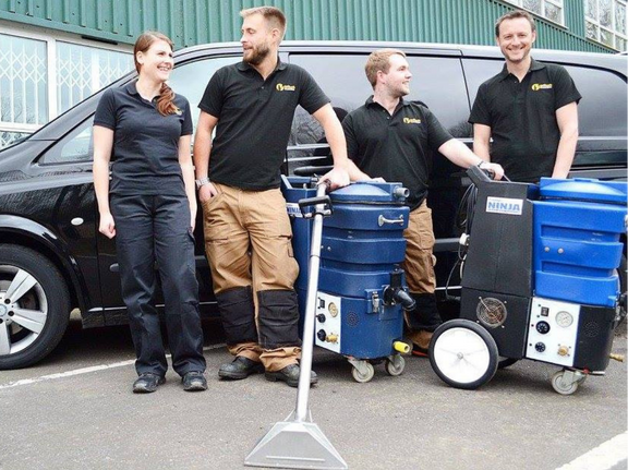KS CARPET CLEANING TEAM PIC